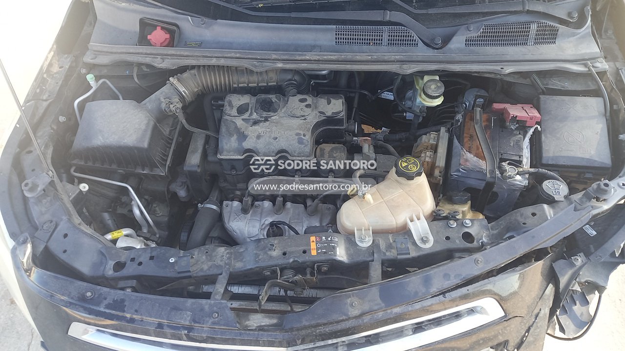 Chevrolet Cobalt 1.4 LT - 2012/2013 — foto 5 de 12