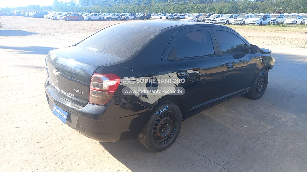 Chevrolet Cobalt 1.4 LT - 2012/2013 — foto 4 de 12