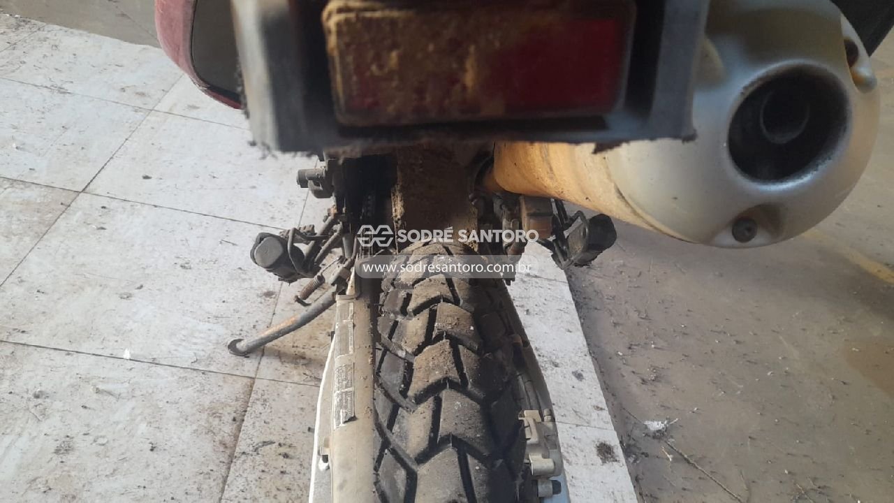 Honda Xre 300 - 2013/2013 — foto 10 de 12