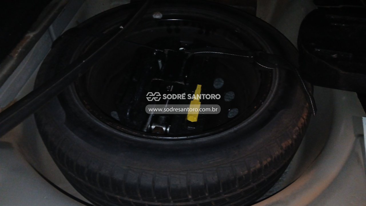 Peugeot 408 Allure - 2011/2012 — foto 9 de 9