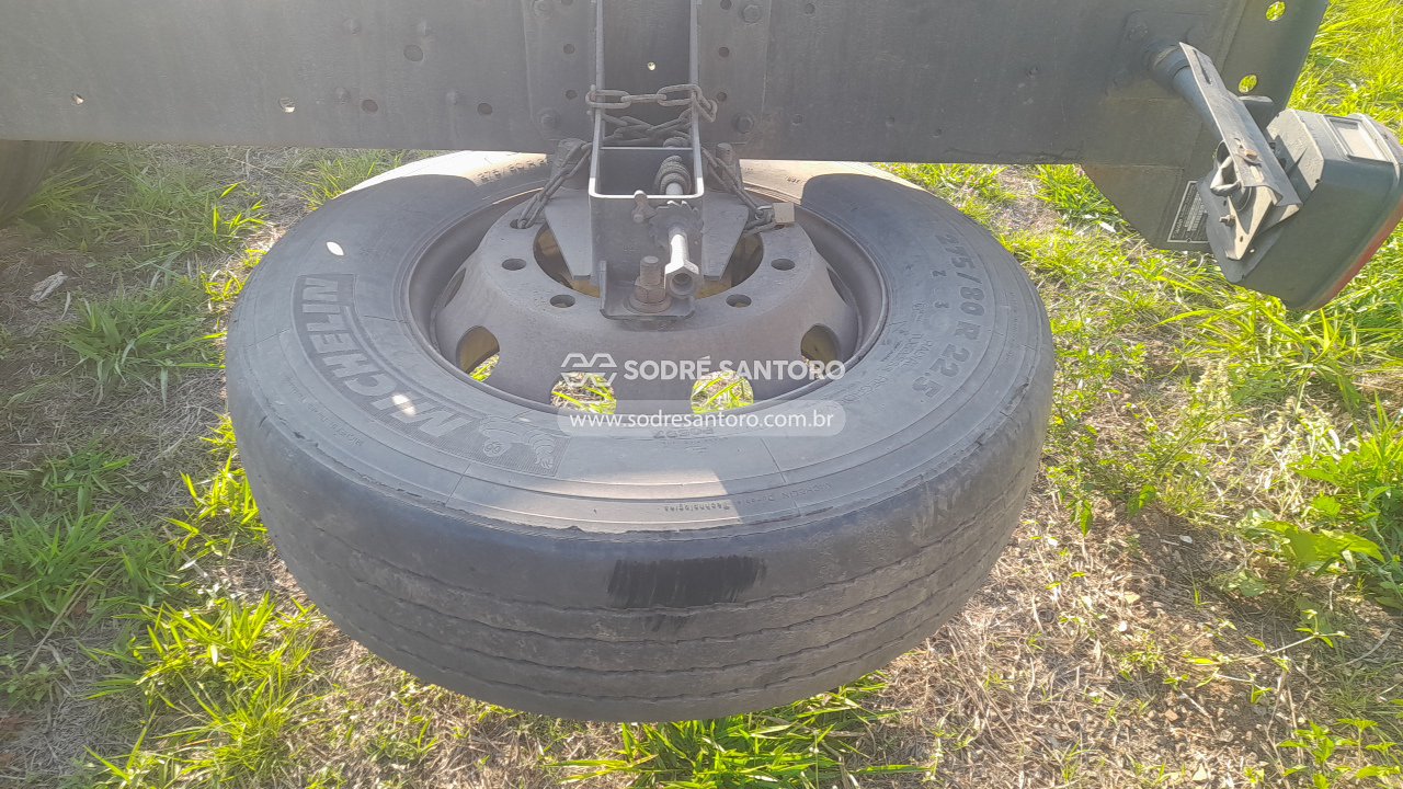 Volkswagen 24.280 Crm 6x2 - 2012/2013 — foto 10 de 12