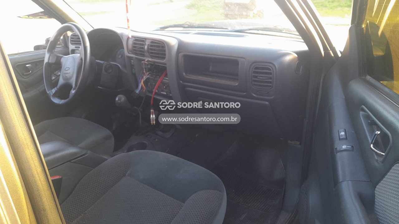Chevrolet S10 Rodeio - 2011/2011 — foto 8 de 12