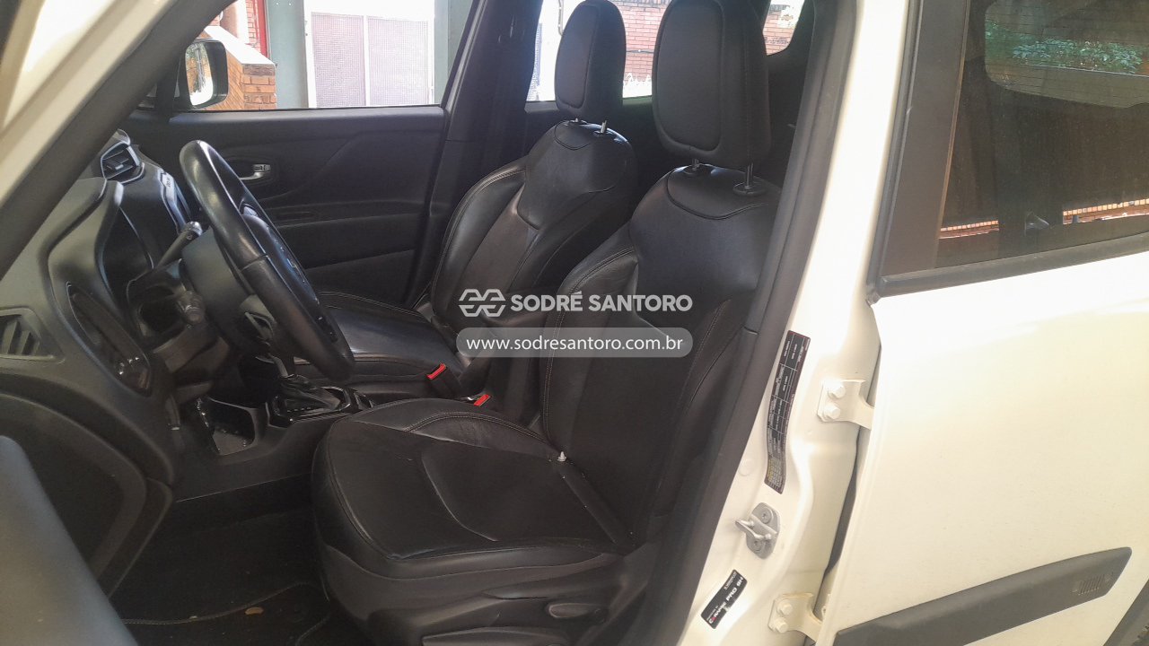 Jeep Renegade Limited - 2018/2018 — foto 8 de 12
