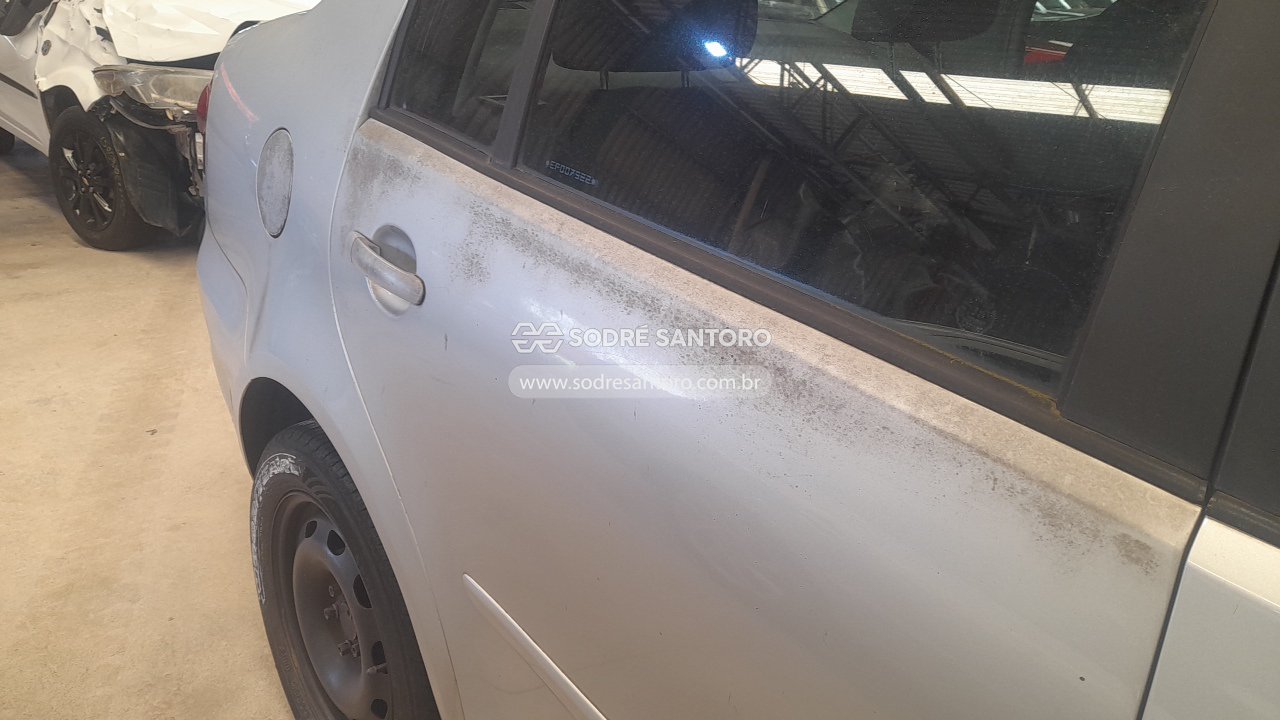 Volkswagen Polo Sedan 1.6 - 2014/2014 — foto 11 de 12
