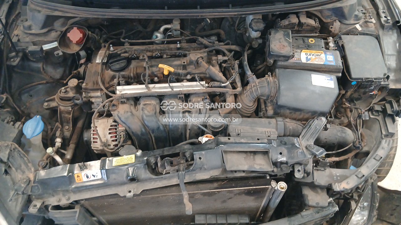 Hyundai Elantra - 2014/2015 — foto 5 de 10