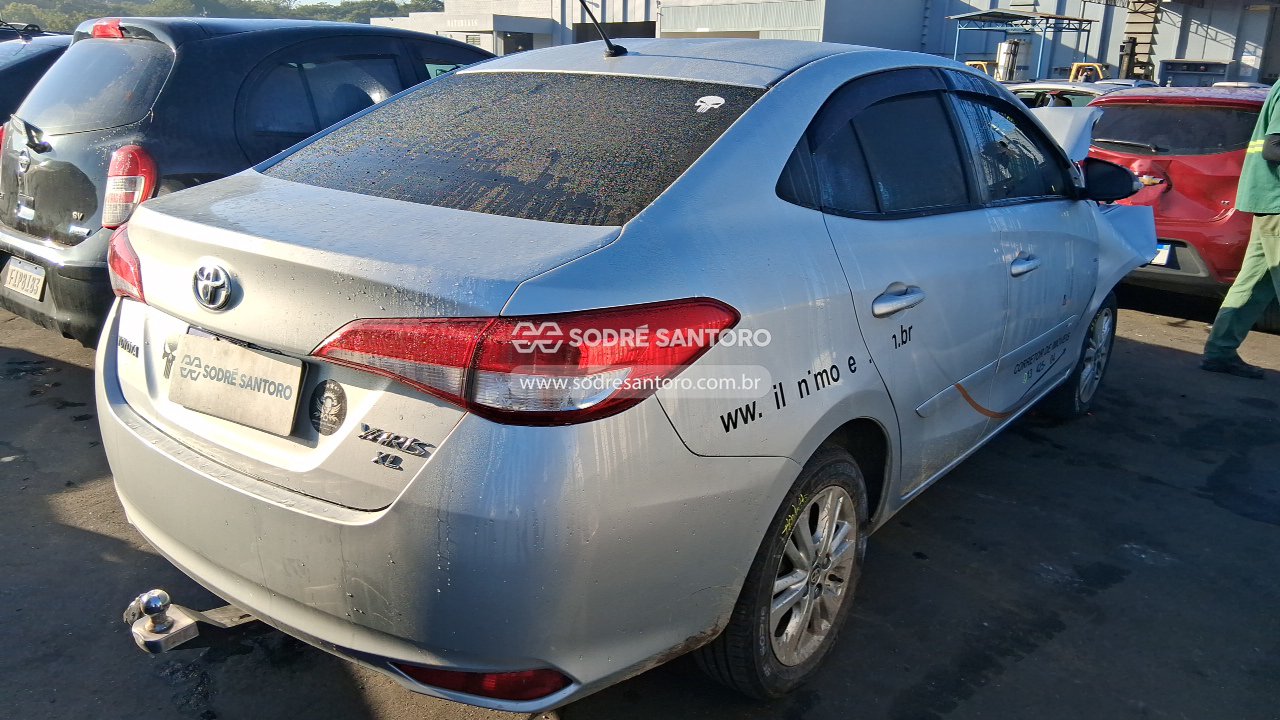 Toyota Yaris SD XL 15 AT - 2018/2019 — foto 4 de 9