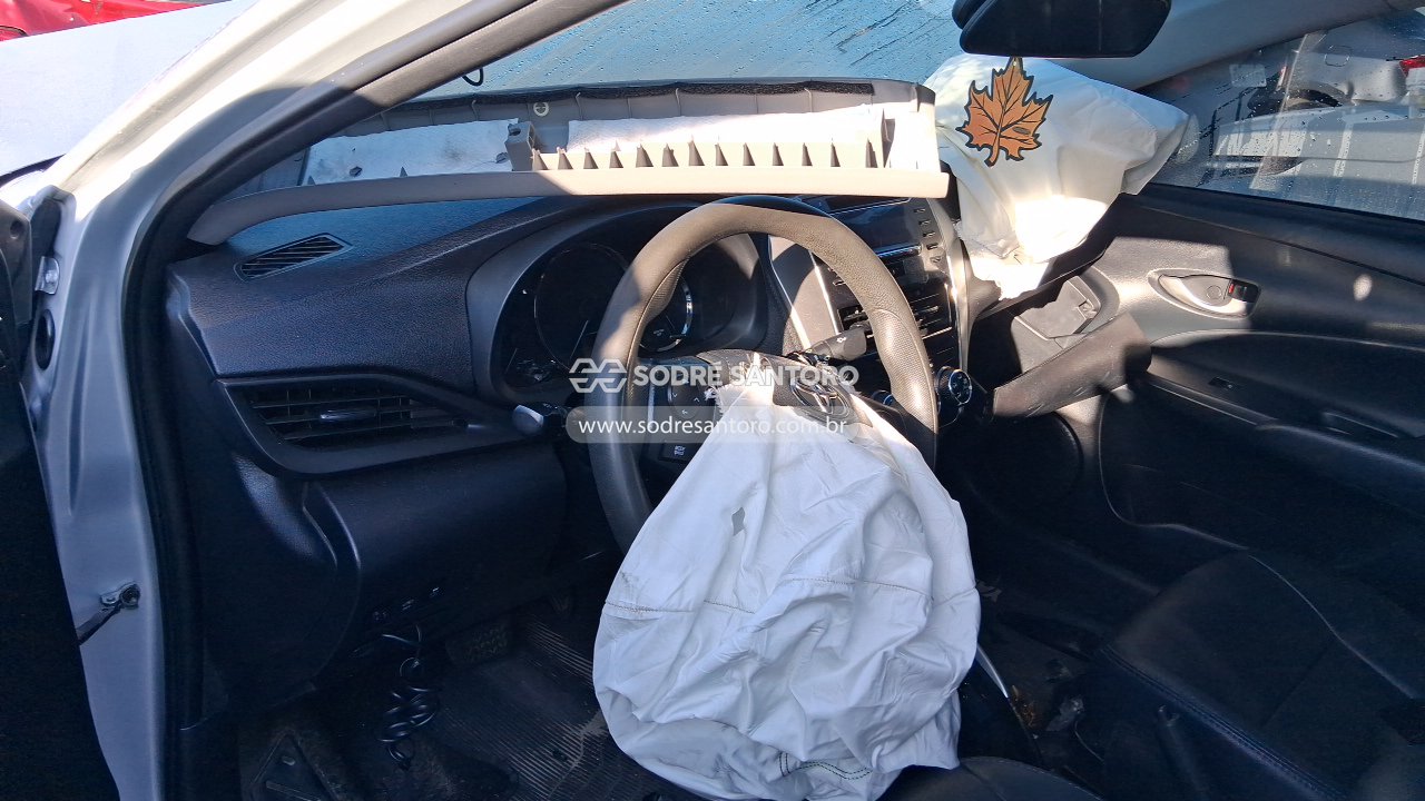Toyota Yaris SD XL 15 AT - 2018/2019 — foto 6 de 9
