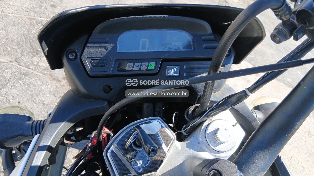 Honda Xre 300 - 2013/2013 — foto 8 de 11