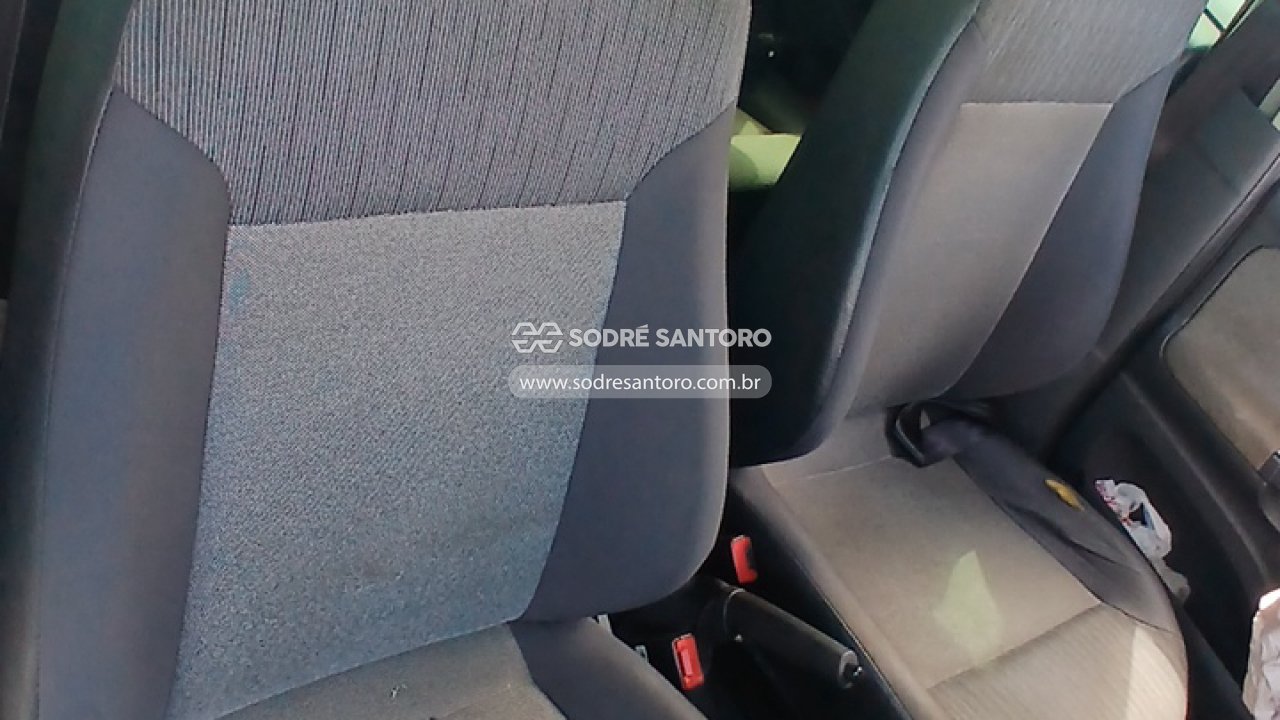 Volkswagen Gol 1.0 City - 2014/2014 — foto 9 de 12