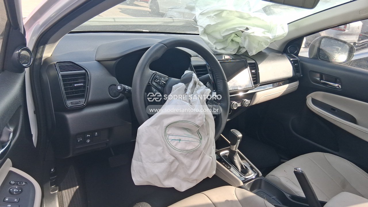 Honda City Touring - 2023/2024 — foto 11 de 12