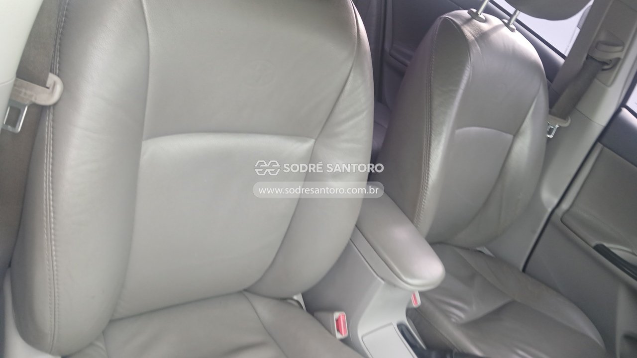 Toyota Corolla Gli18 Flex - 2009/2010 — foto 8 de 9