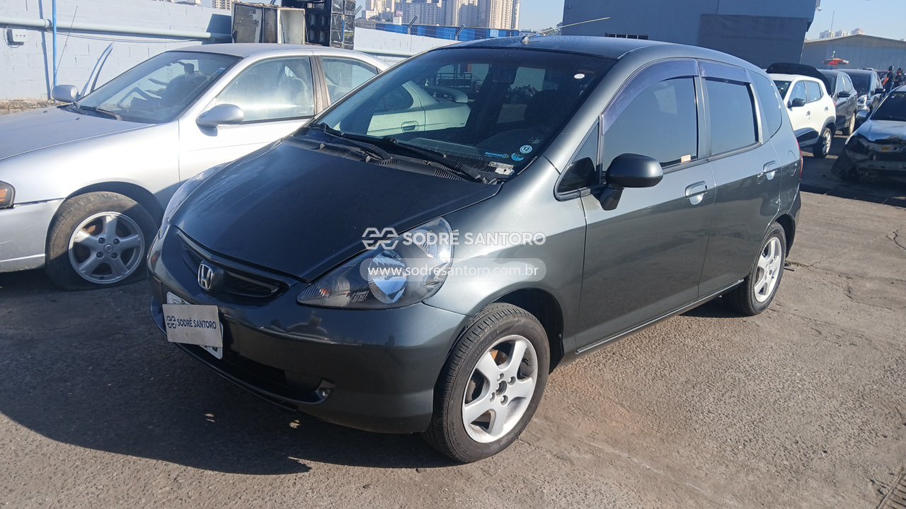 Honda Fit Lxl - 2005/2005 — foto 3 de 12