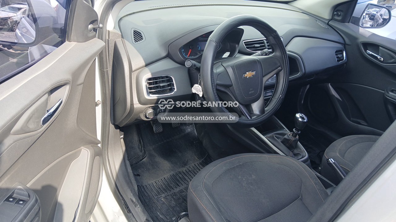 Chevrolet Onix 1.0mt LT - 2013/2014 — foto 6 de 12