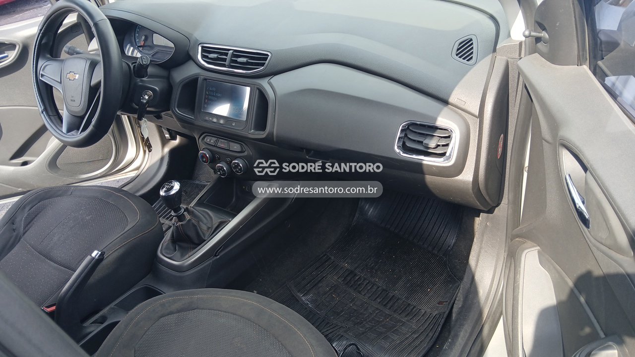 Chevrolet Onix 1.0mt LT - 2013/2014 — foto 8 de 12