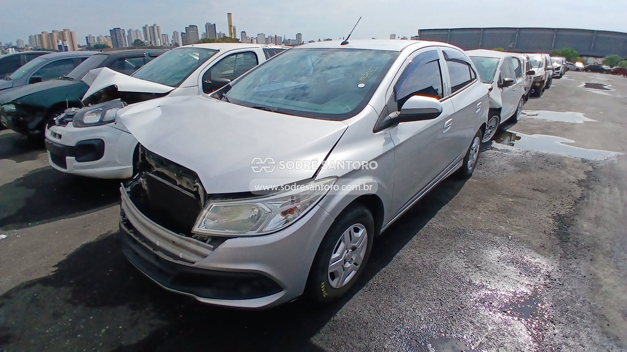 Chevrolet Onix 1.0mt LT - 2013/2014 — foto 3 de 12