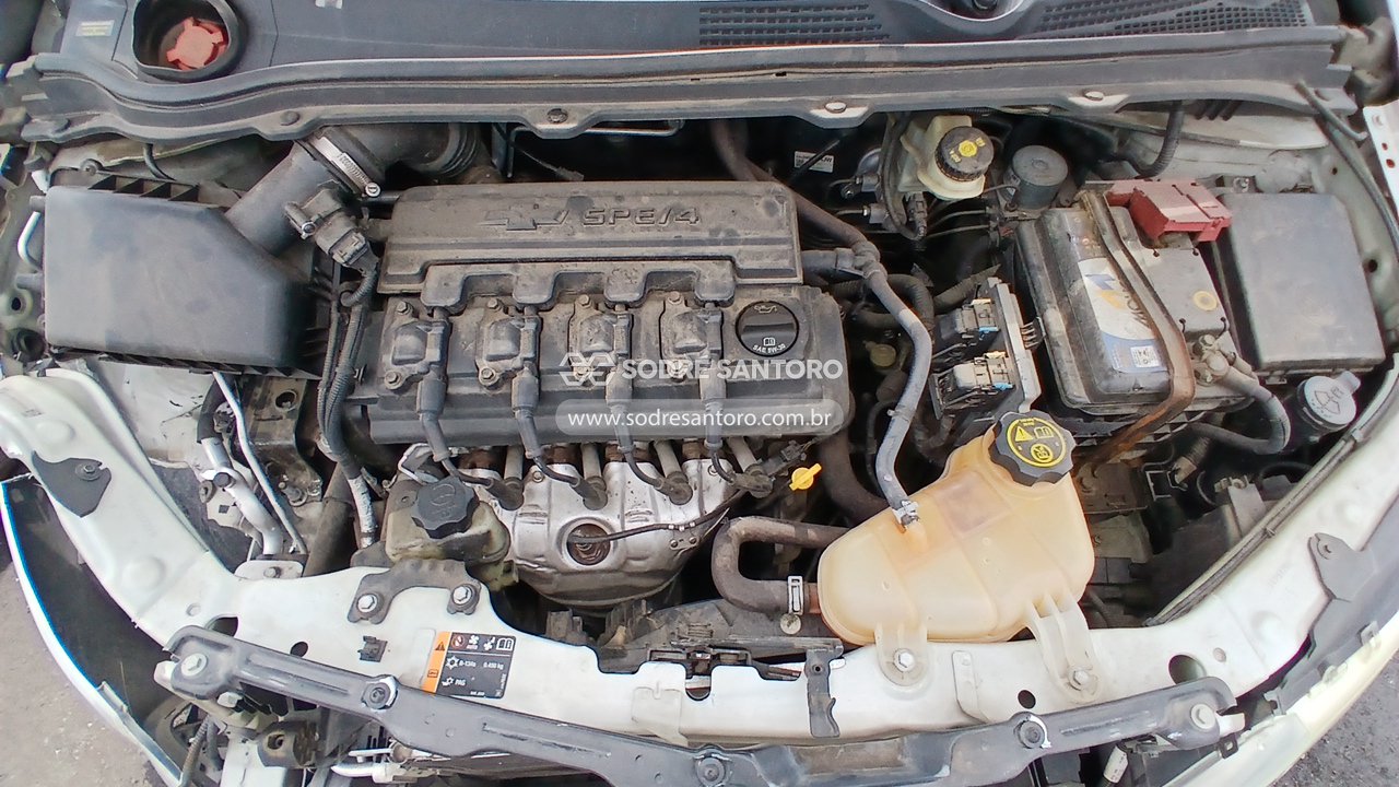 Chevrolet Onix 1.0mt LT - 2013/2014 — foto 5 de 12