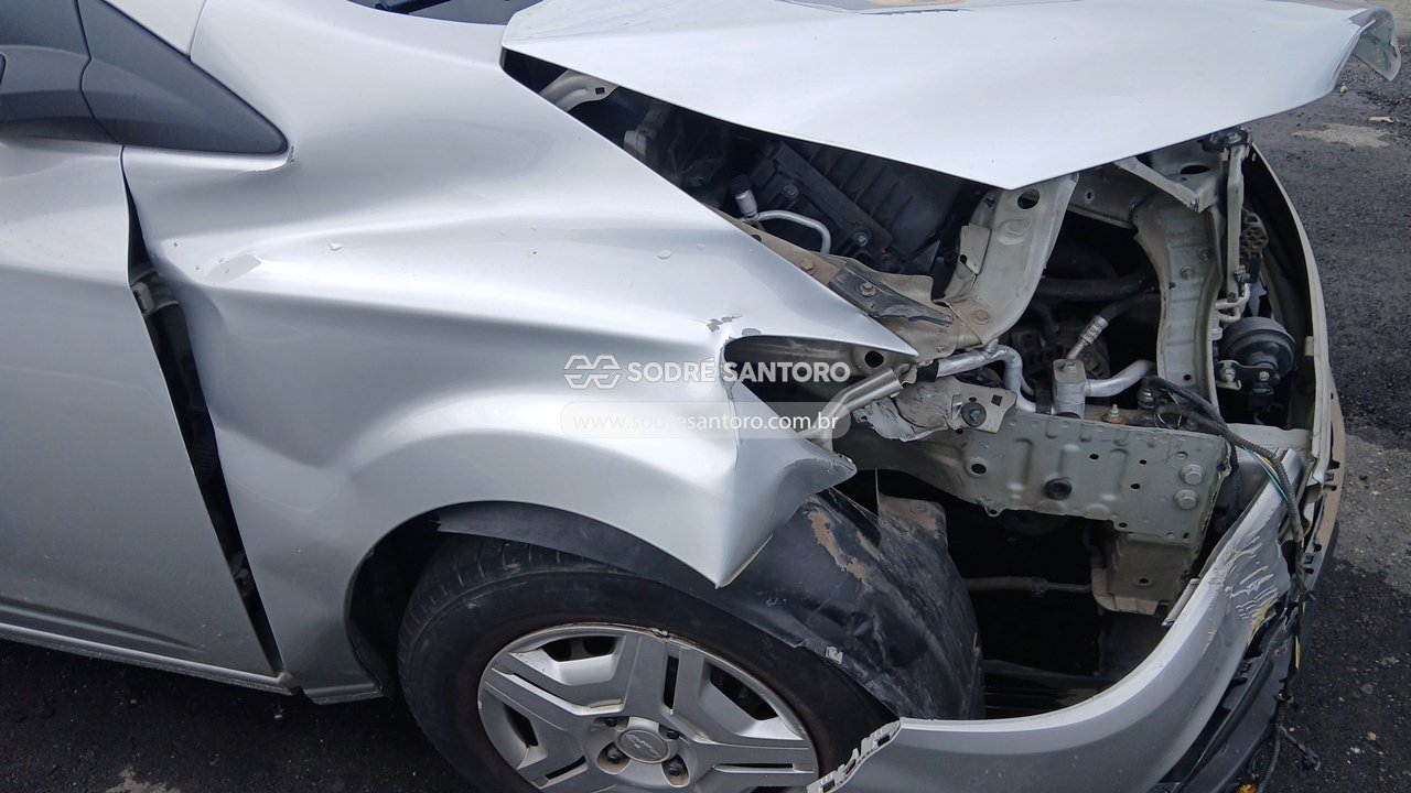 Chevrolet Onix 1.0mt LT - 2013/2014 — foto 12 de 12