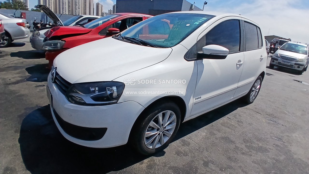Volkswagen Fox 1.6 Prime - 2011/2012 — foto 3 de 12