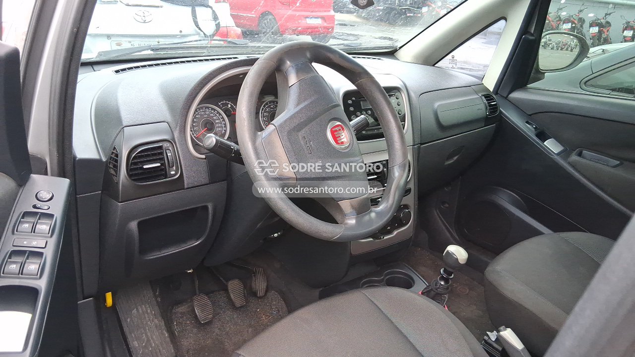 Fiat Idea Attractive 1.4 - 2013/2014 — foto 6 de 9