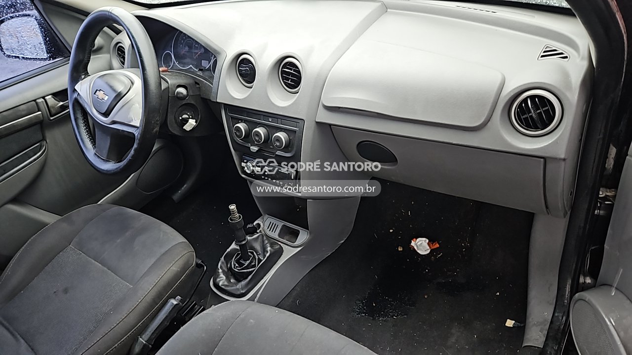 Chevrolet Prisma 1.4l LT - 2012/2012 — foto 8 de 12