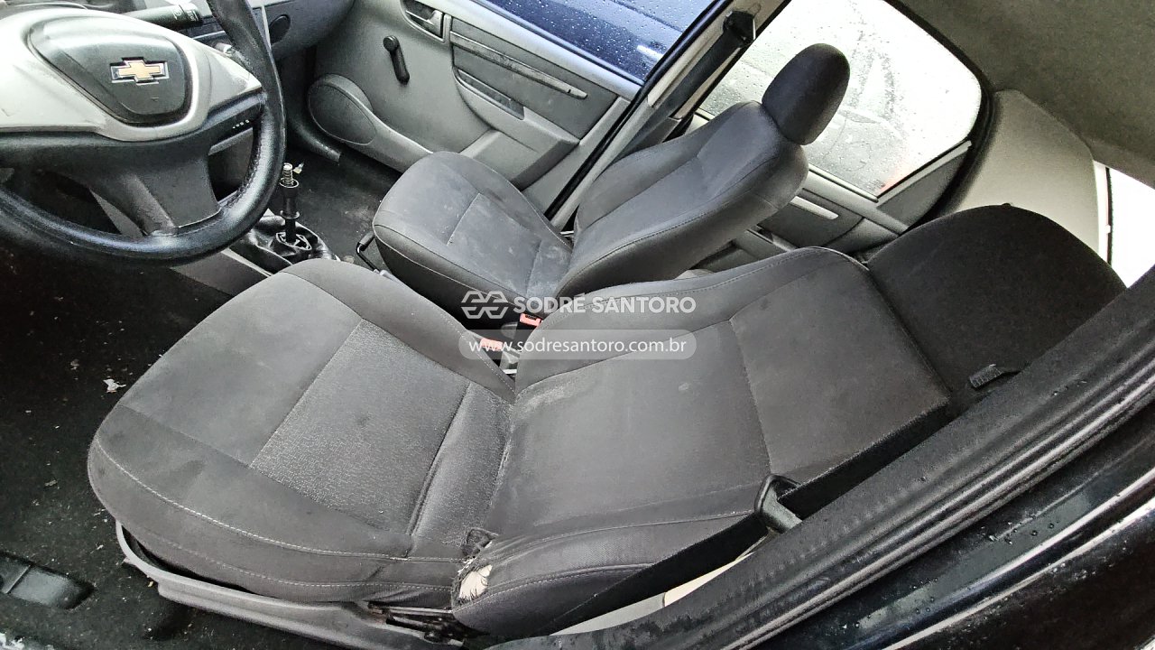 Chevrolet Prisma 1.4l LT - 2012/2012 — foto 9 de 12