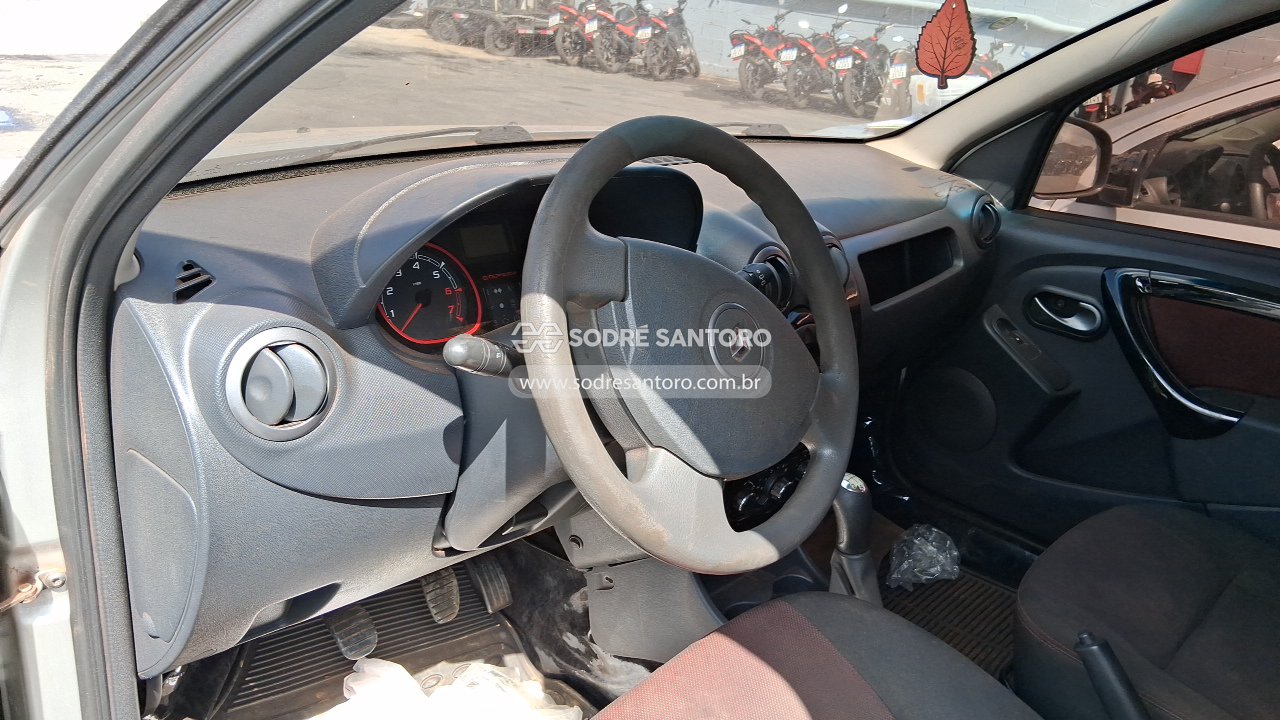 Renault Sandero Stepway - 2012/2012 — foto 6 de 10