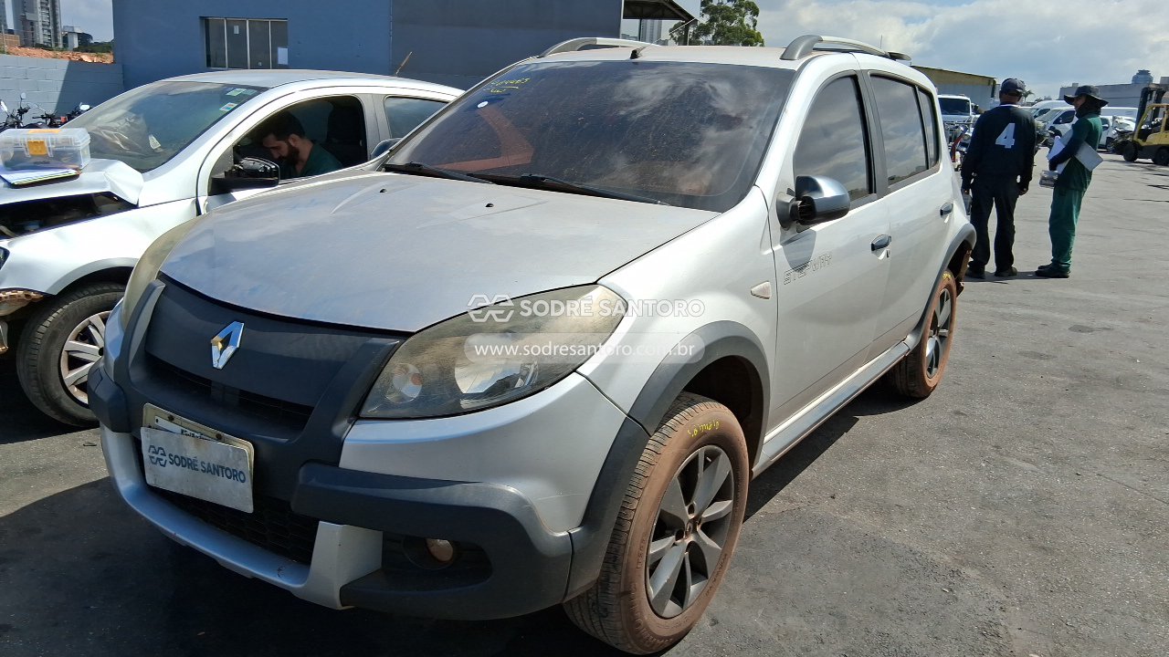 Renault Sandero Stepway - 2012/2012 — foto 3 de 10