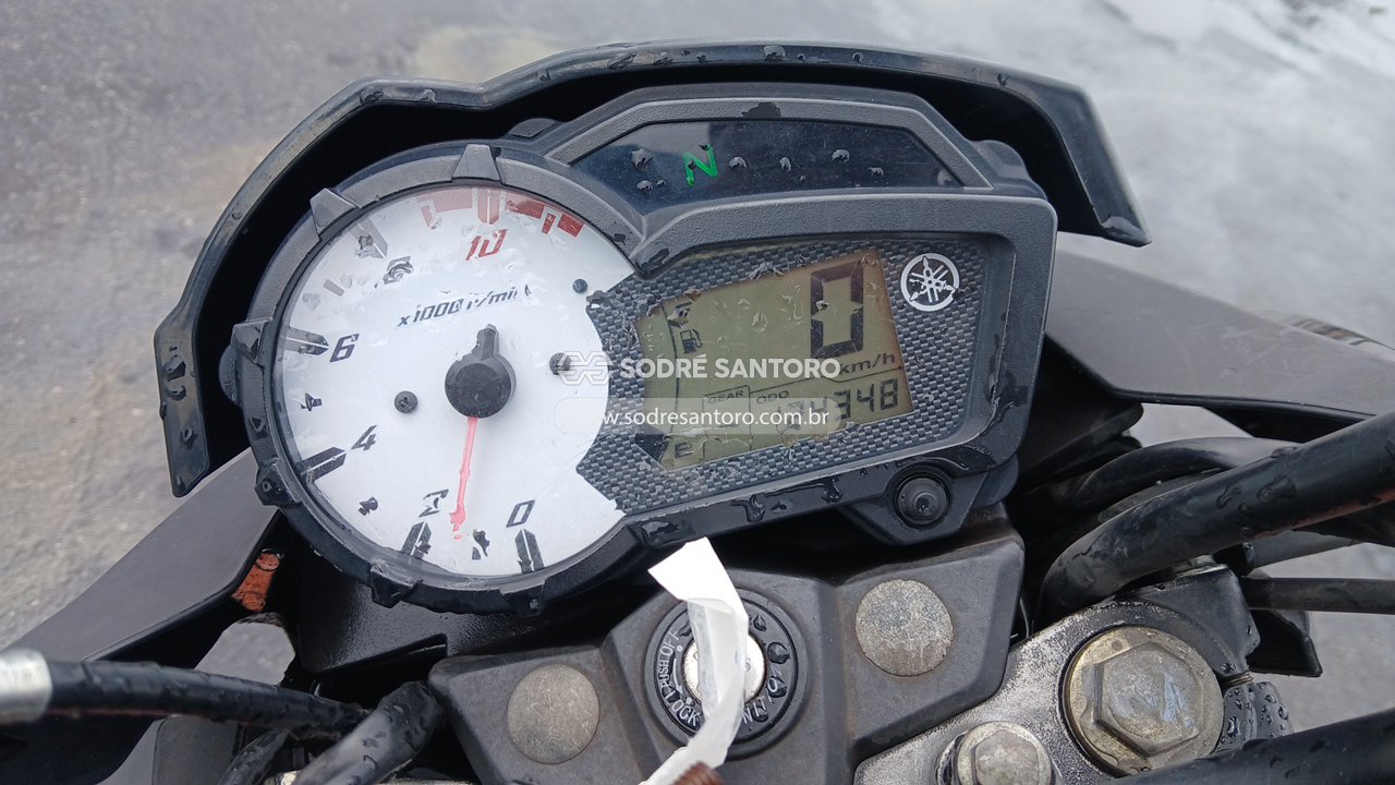 Yamaha YS 150 Fazer ED - 2015/2015 — foto 8 de 8
