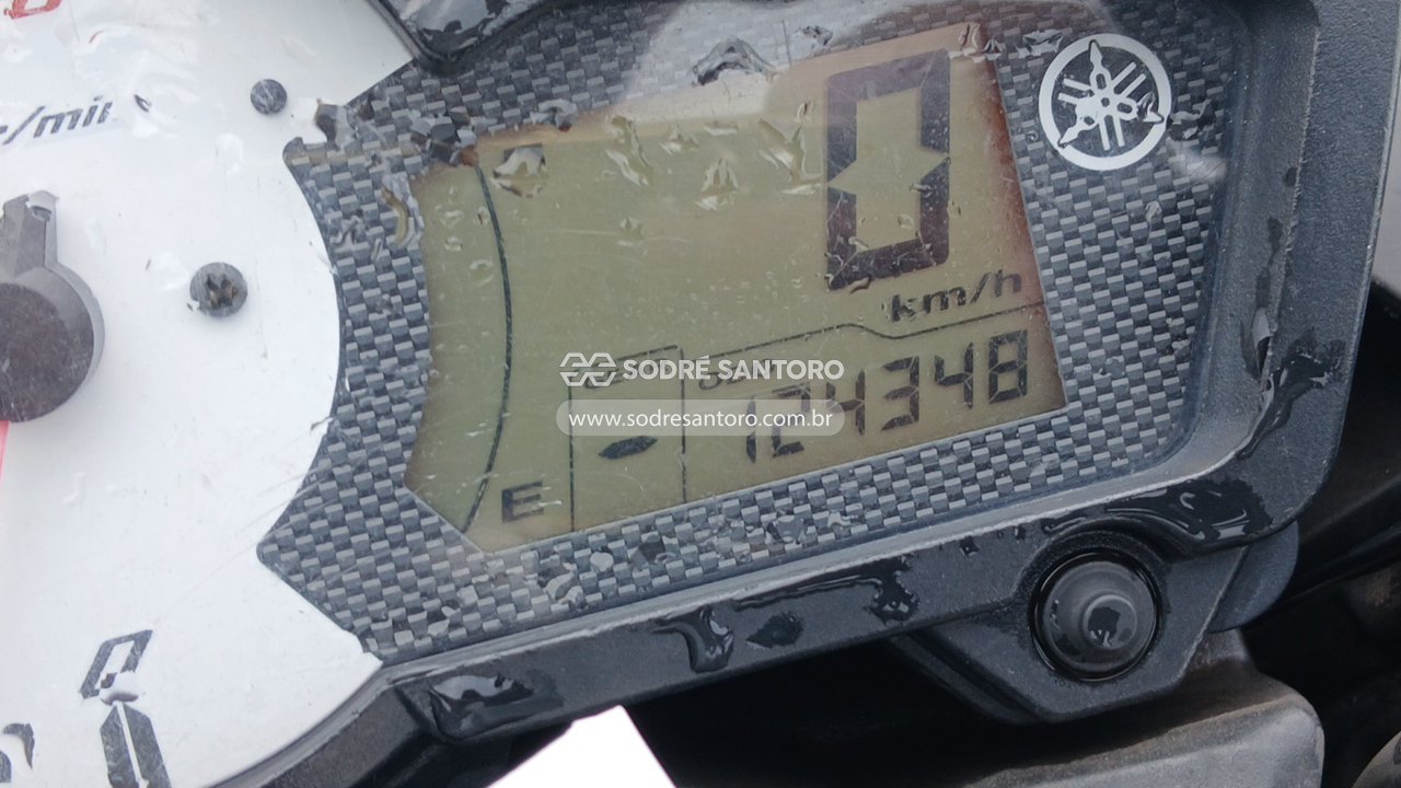 Yamaha YS 150 Fazer ED - 2015/2015 — foto 7 de 8