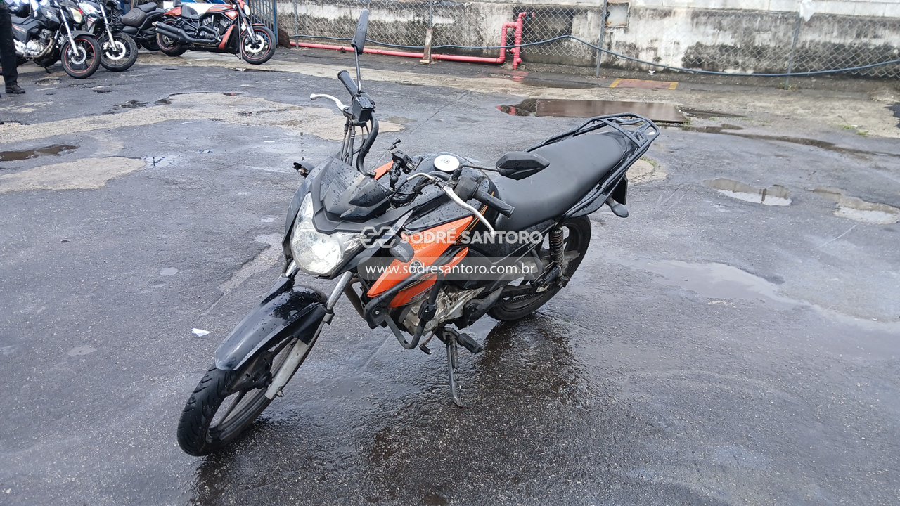 Yamaha YS 150 Fazer ED - 2015/2015 — foto 3 de 8