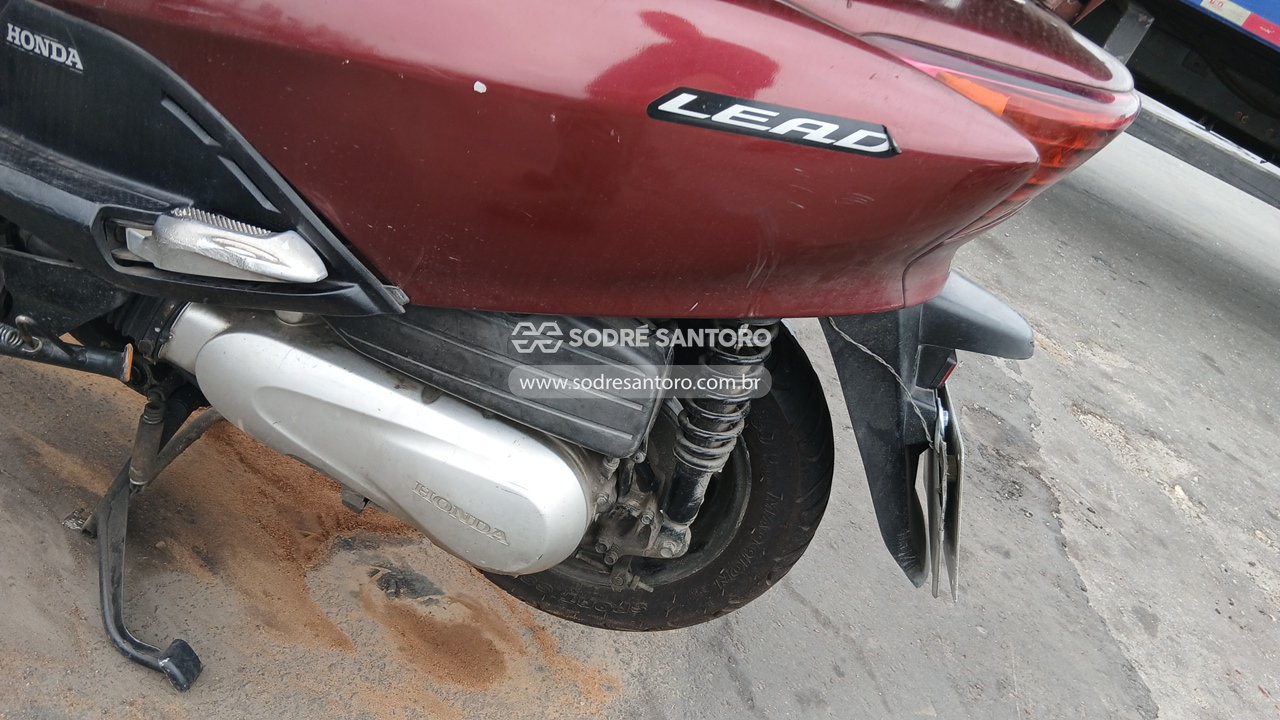 Honda Lead 110 - 2012/2012 — foto 5 de 11