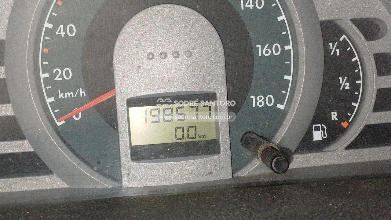Volkswagen Gol 1.0 - 2006/2006 — foto 7 de 12