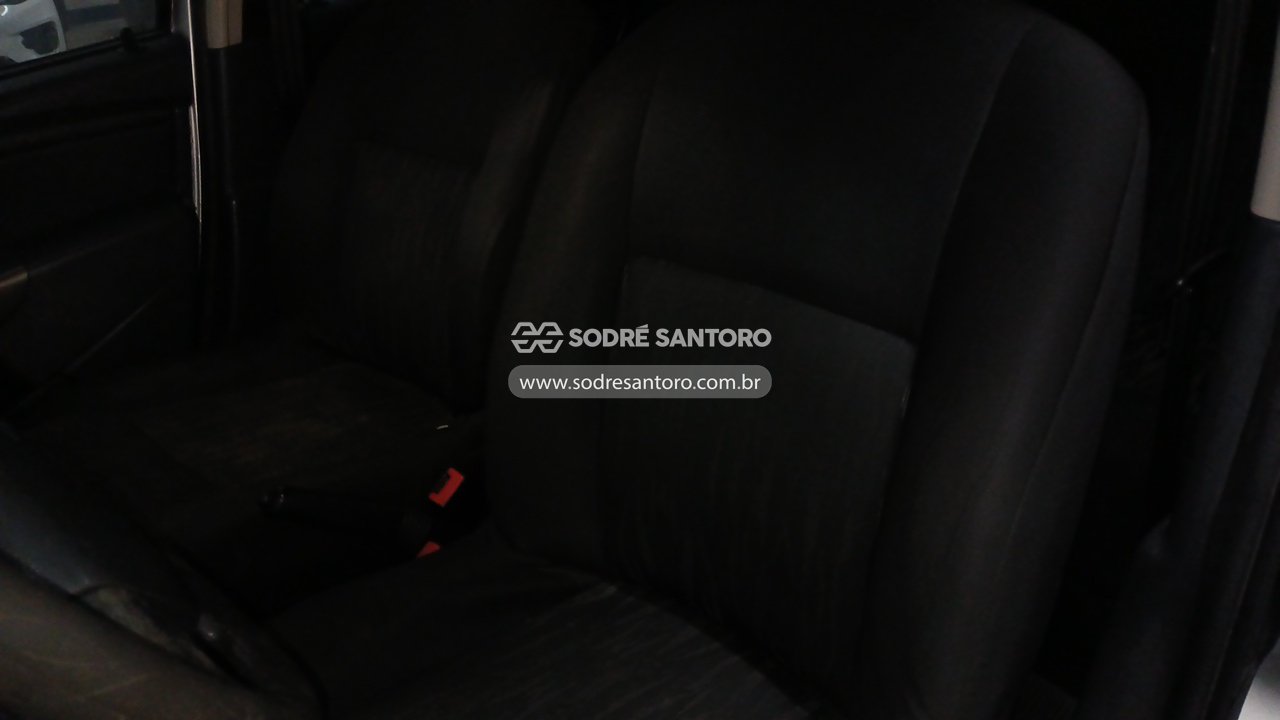 Renault Sandero Aut1016v - 2012/2013 — foto 9 de 12