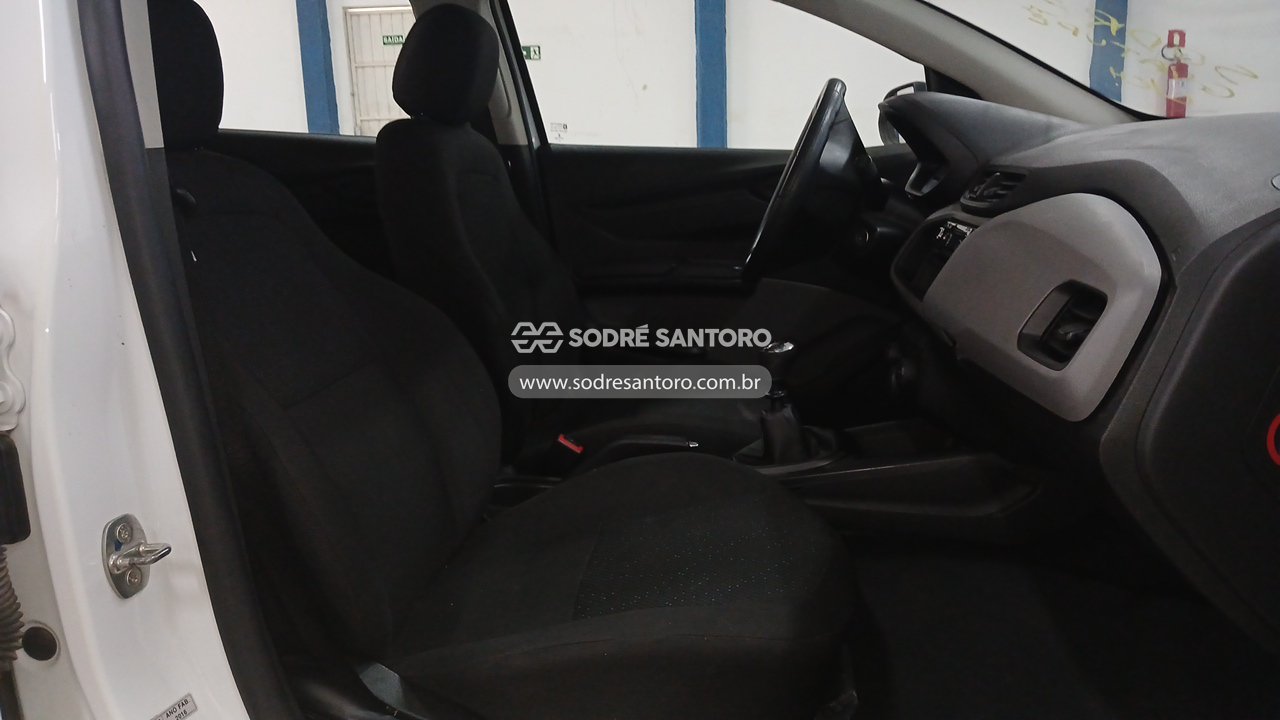 Chevrolet Onix 10mt Joye - 2016/2017 — foto 9 de 12