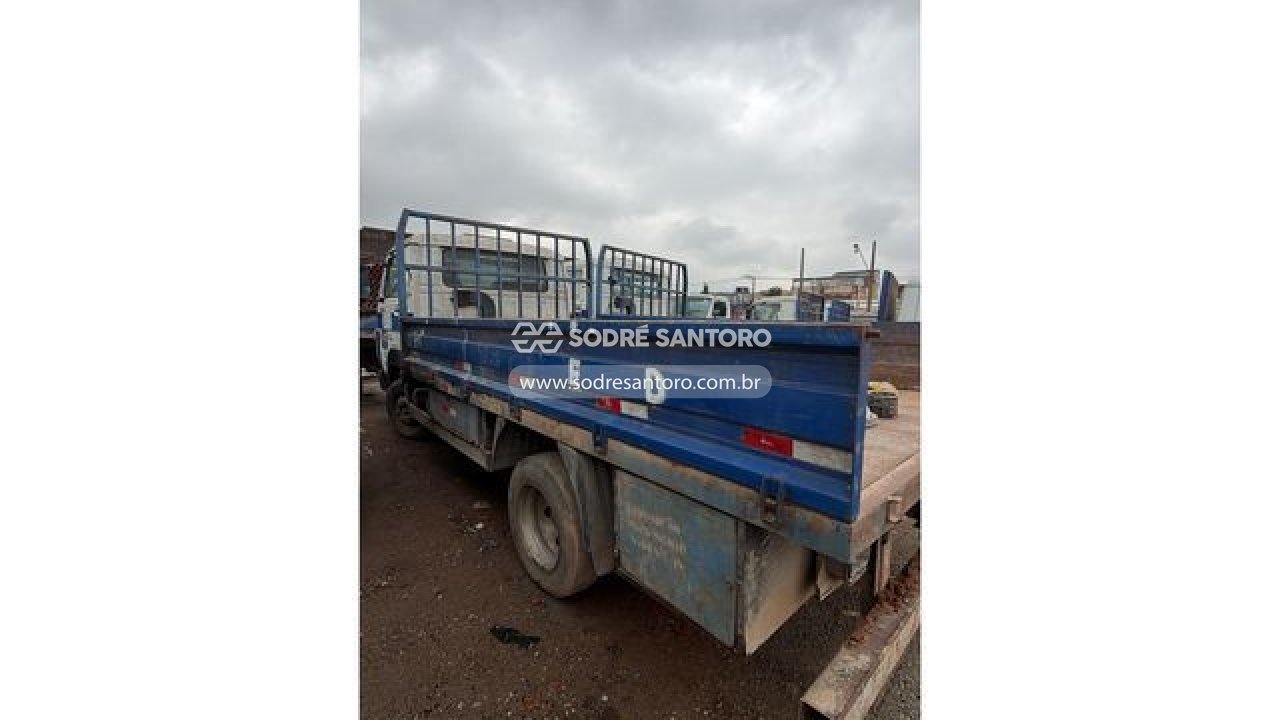 Volkswagen 8.160 Drc 4x2 - 2014/2015 — foto 3 de 8