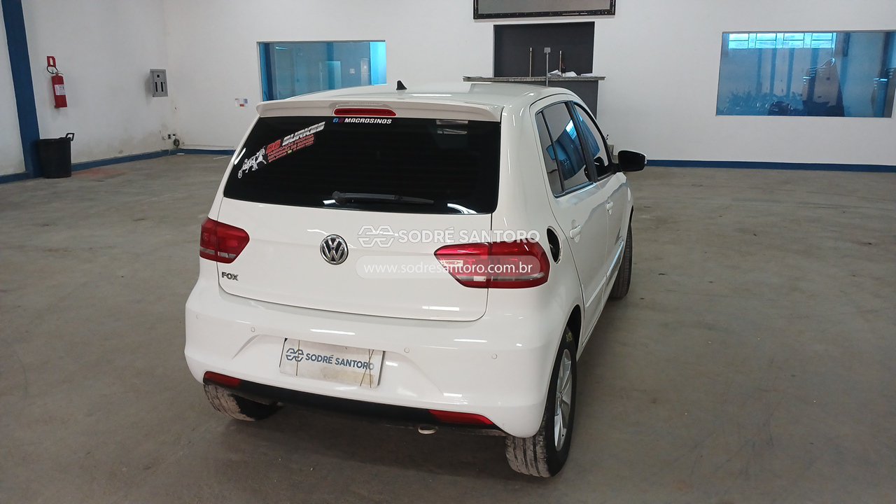 Volkswagen Fox CL Mcv - 2016/2017 — foto 4 de 12