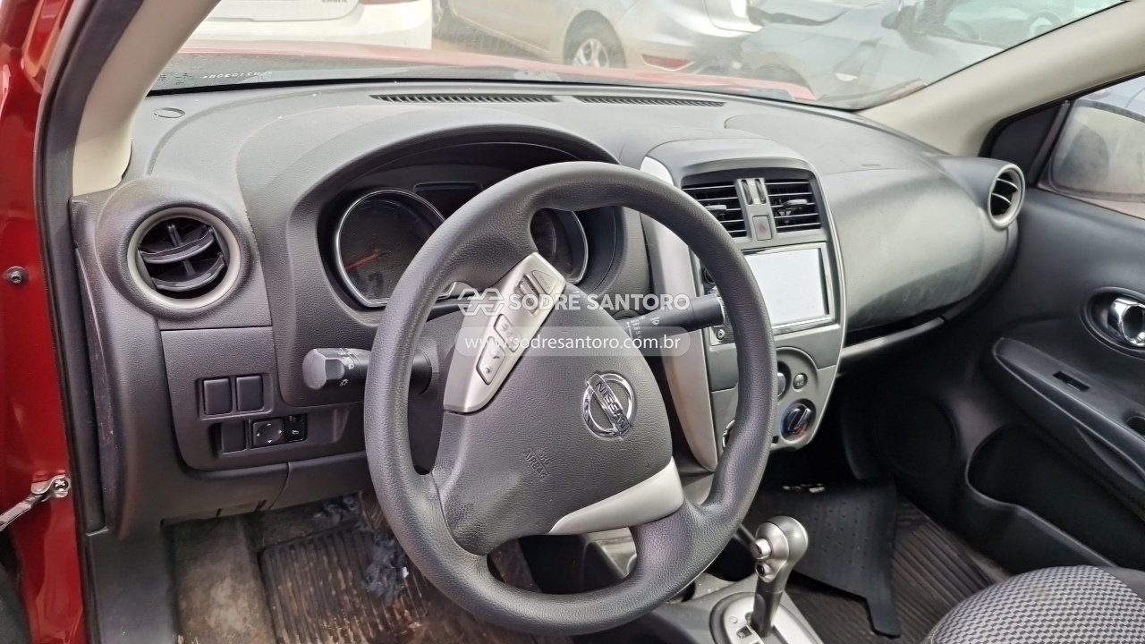 Nissan Versa 16sv Cvt - 2019/2020 — foto 6 de 12