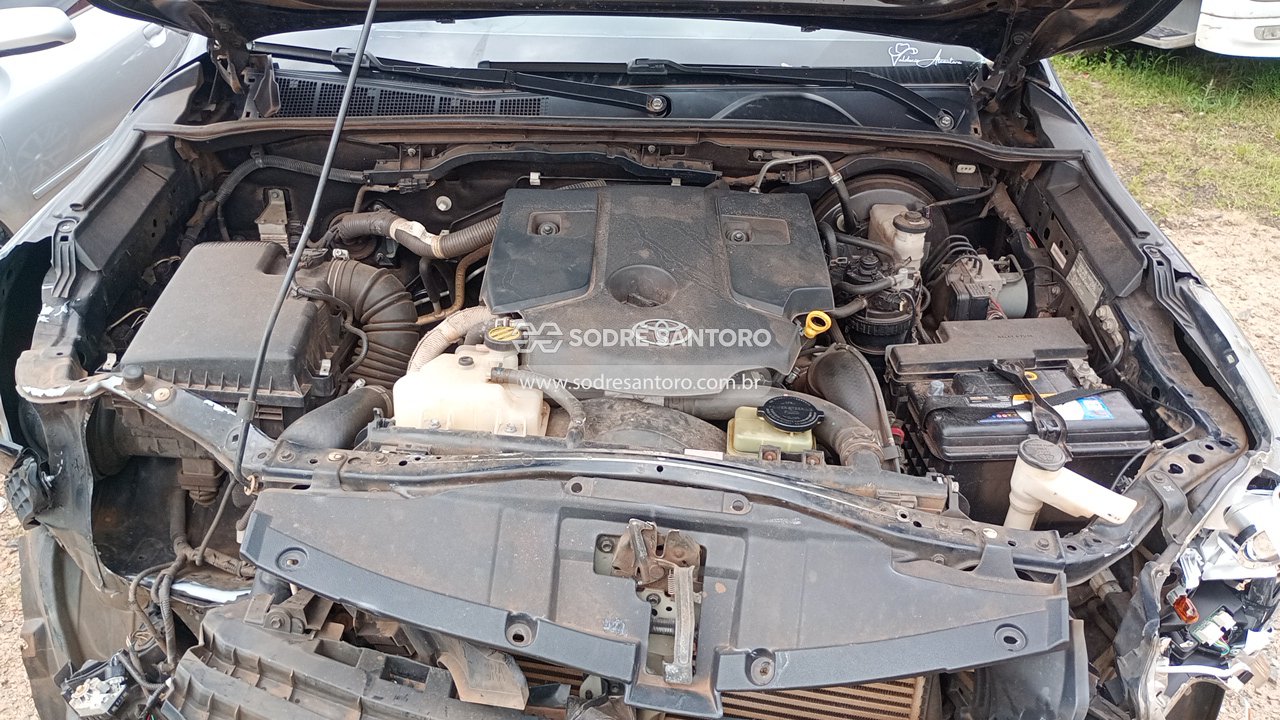 Toyota Hilux Swsrxa4fd - 2016/2016 — foto 5 de 12
