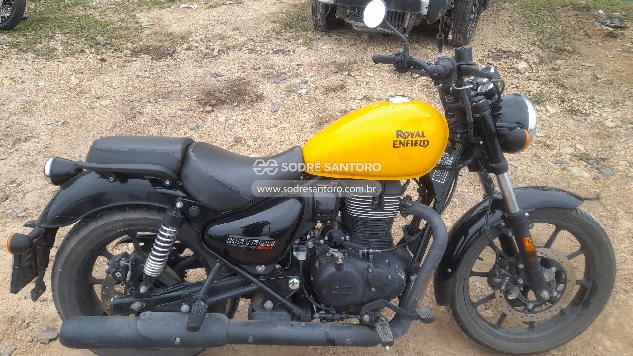 Royal Enfield Meteor F - 2021/2022 — foto 11 de 12