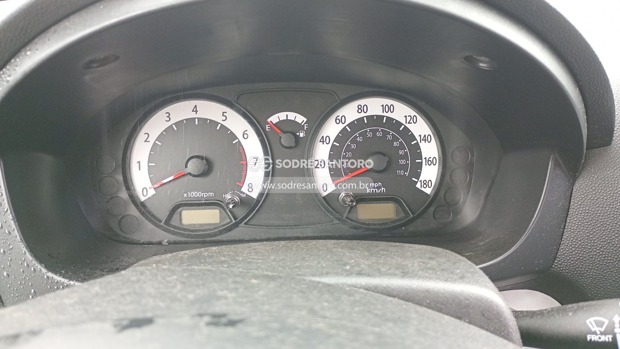 Kia Motors Picanto Ex3 1.0l - 2010/2010 — foto 7 de 12