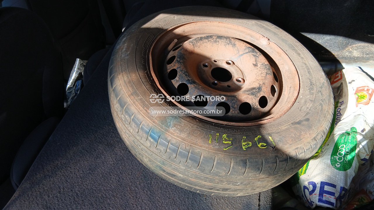 Fiat Palio Attractiv 1.4 - 2012/2013 — foto 9 de 12