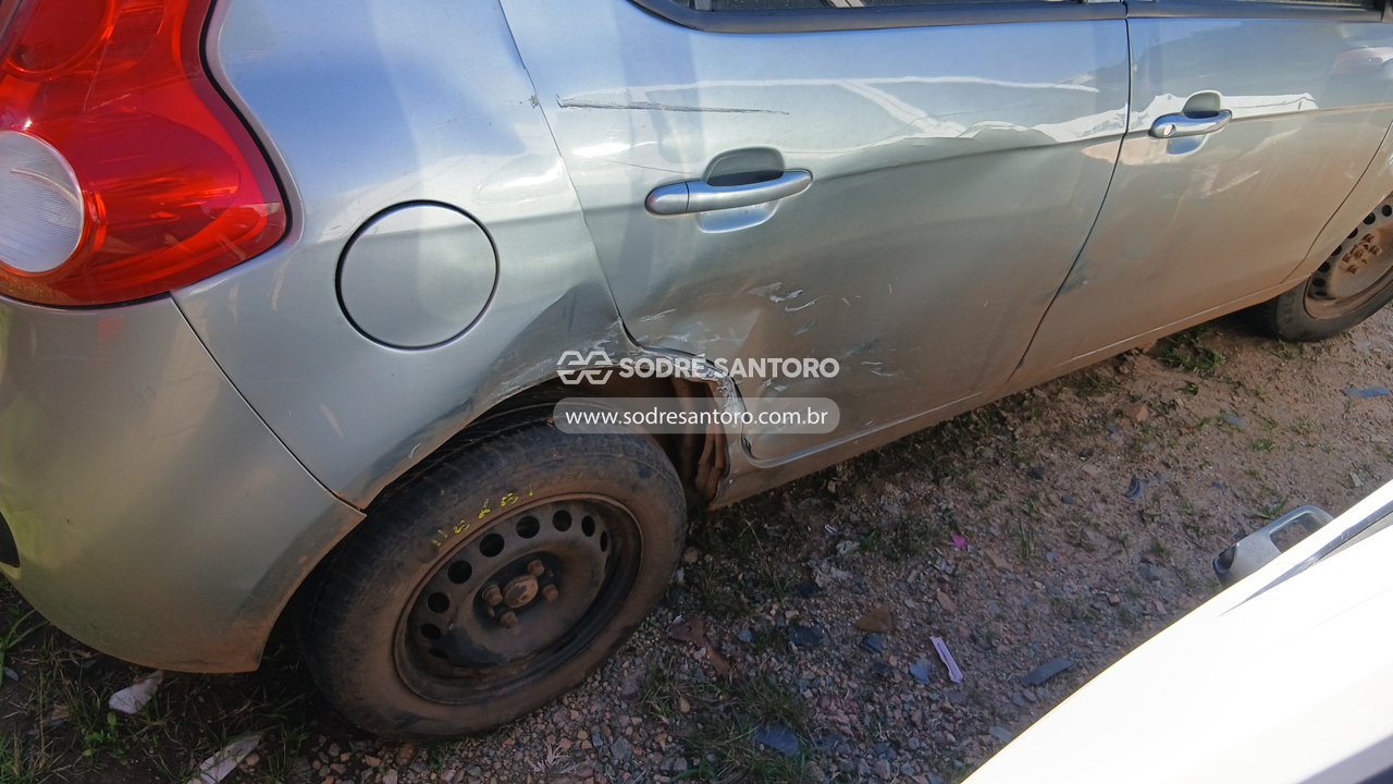 Fiat Palio Attractiv 1.4 - 2012/2013 — foto 11 de 12