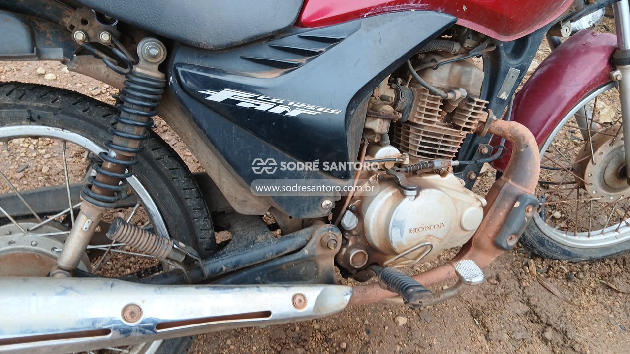 Honda CG 125 Fan ES - 2009/2010 — foto 5 de 12