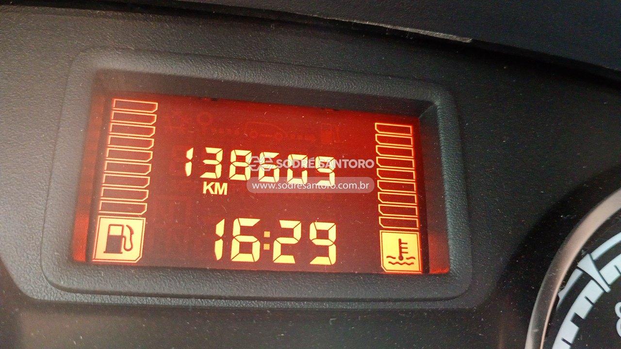 Renault Sandero Exp1016v - 2013/2014 — foto 7 de 12
