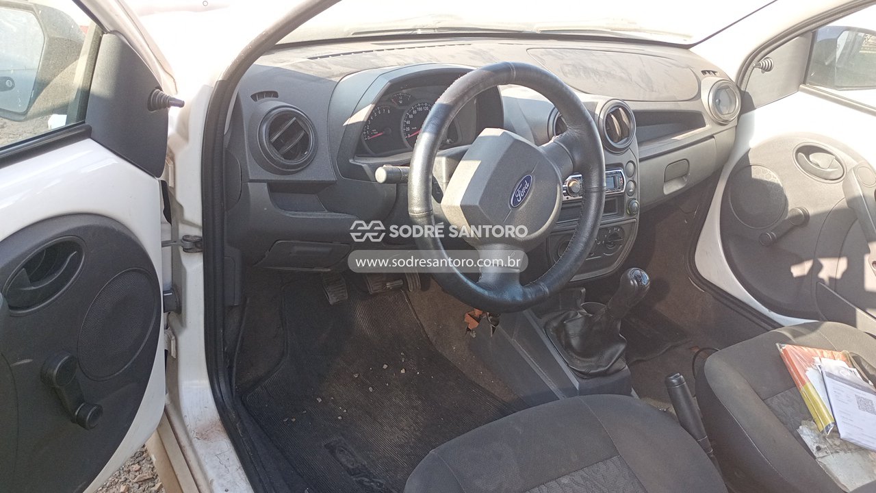 Ford KA Flex - 2009/2010 — foto 6 de 12