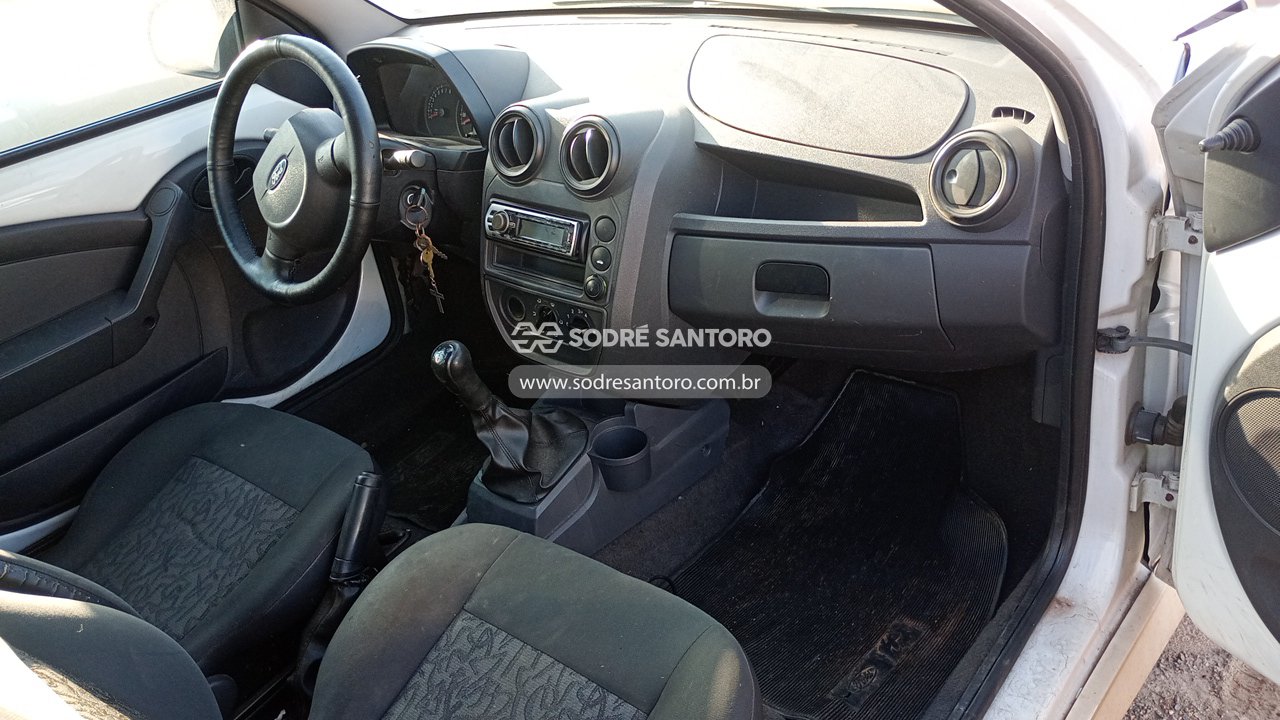 Ford KA Flex - 2009/2010 — foto 8 de 12