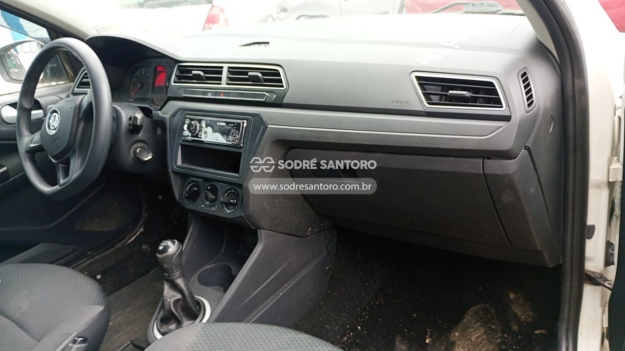 Volkswagen Gol TL Mcv - 2017/2018 — foto 8 de 12