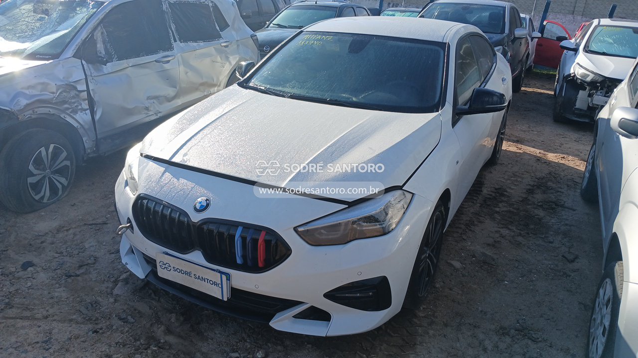 Bmw 218i - 2020/2021 — foto 3 de 12
