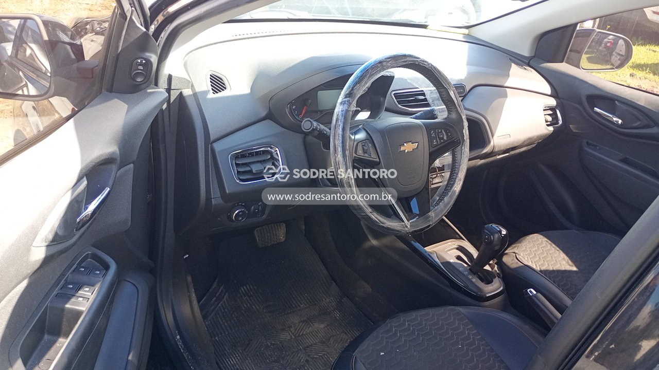 Chevrolet Onix 1.4at Ltz - 2017/2018 — foto 6 de 12