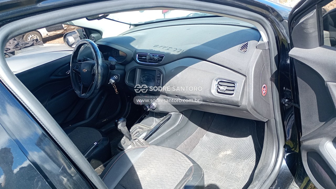 Chevrolet Onix 1.4at Ltz - 2017/2018 — foto 8 de 12